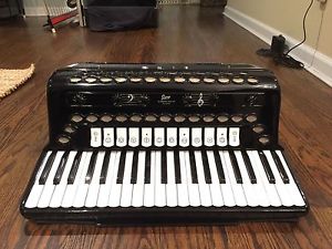 Vintage Sano Stereo Thirty  Accordion