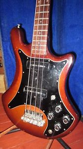 Vintage 1977 Guild B-302 Double Pickup Electric Bass Guitar w/ Orig Hard Case