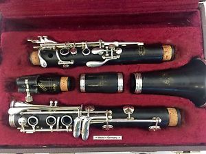 Beautiful Buffet Germany E-11  E11 Wood Clarinet !!! Plays Great! New Pads