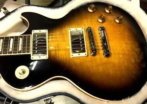 Gibson: Electric Guitar USA Les Paul Traditional 2012 USED