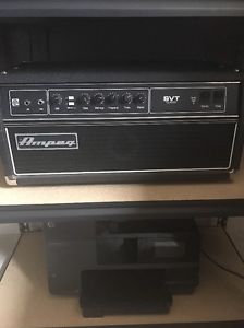 Ampeg SVT-CL Classic Bass Head 300 watt Guitar Amp