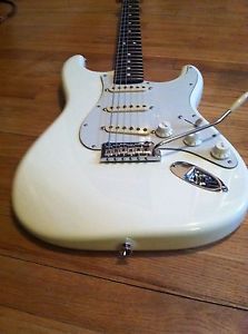 fender american standard stratocaster loaded with yngwie yjm fury pickups