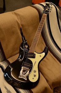 Mosrite Mark IV 65 Reissue Black w/hard case F/S Guitar from Japan #E1170
