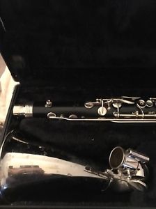 Selmer USA Bb Bass Clarinet Clean Tested Playing Well. Model 1430 step up.