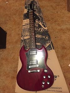 2004 Gibson SG Special Cherry Electric Guitar