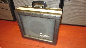 Vintage Original 1959 Supro Model 1614 Electric Guitar Amplifier Sounds Amazing!