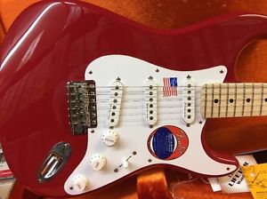 Fender Artist Series Eric Clapton Stratocaster Electric Guitar  Torino Red
