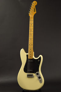 Sonic Milkyway White 2011 E-Guitar Free Shipping