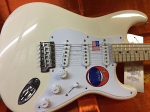 Fender Artist Series Eric Clapton Stratocaster Electric Guitar