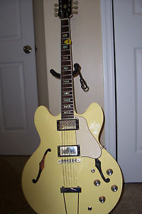 1967 Gibson es335