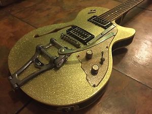 Duesenberg Starplayer TV 2000 Silver Sparkle/Gold Sparkle