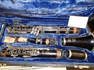 used Selmer Series 9 Professional 20/7 "full Boehm" Bb Clarinet with case and mo