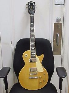 1979 Gibson Les Paul Model w/ Hard case !!  USA Made. Excellent Condition !!
