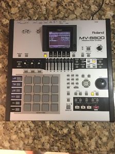 Roland MV-8800, Drum Machine, Sampling Workstation, MPC