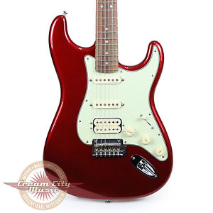 Brand New Fender Deluxe Stratocaster HSS Rosewood Fingerboard in Candy Apple Red