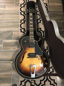 1954 Gibson Hollow Body Electric Guitar ES-175-D