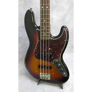 Fender Road Worn Series 60s Jazz Bass - 3-Color Sunburst