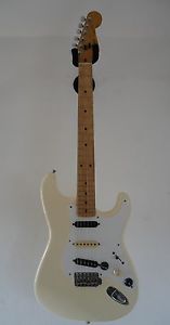 FENDER STRATOCASTER made in Japan 1989