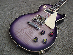 Gibson Les Paul Standard with hard case. limited edition Peace model, min-etune