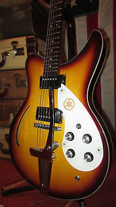 Vintage Circa 1969 Yamaha SA-15 Hollowbody Electric Guitar w/ gig bag