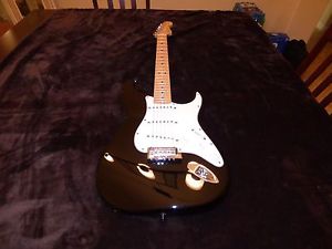 2011 Fender American Standard Stratocaster Black Excellent cond.