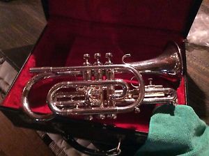 Sweet 1980's Getzen 580s Capri Silver Cornet, Shepherds Crook
