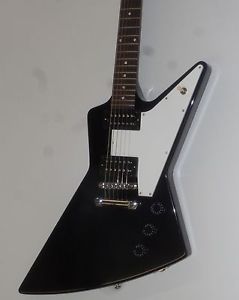 Great Gibson Explorer Traditional - Ebony, Chrome Hardware