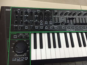 ROLAND SYSTEM-1 Used Synthesizer