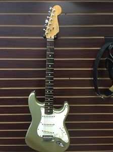 Fender American Standard Stratocaster W/ Case