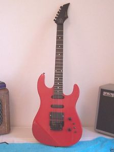 1987 Gibson WRC  Wayne Charvel  electric guitar in good cond. Super Rare W case