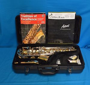 Yamaha Advantage YAS-200AD II Saxophone w/Case
