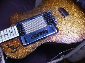GOYA,STANDARD 60' GOLD SPARKLE RARE GUITAR
