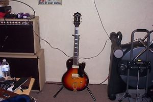 2016 GUILD M 75 Aristocrat