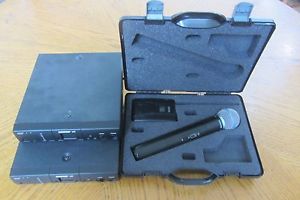SHURE LOT: 2 UC4-UA RECEIVERS, UC2-UA MIC, U1-UA TRANSMITTER with plastic case