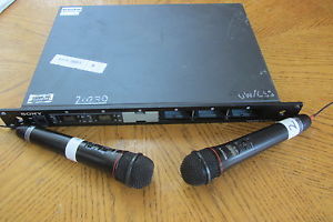 SONY LOT: 2 WRT-810A MICROPHONES, MB-806 TUNER BOX, 2 WRU-801A RECEIVERS