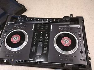 numark ns7 with Odesey Case