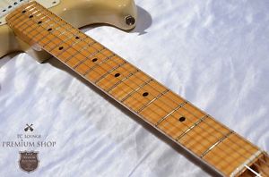 Fender Custom Shop 1994 1954 Stratocaster / White Blonde Used  w/ Hard case