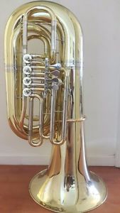 tuba