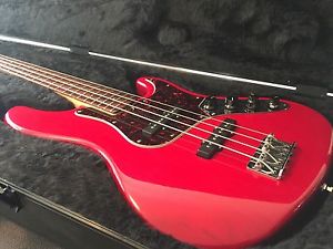 Fender American Deluxe Jazz Bass