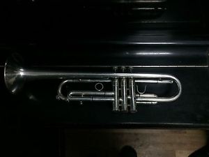 trumpet kanstul custom built USA + mouthpiece bach 7c + Case for Two Trumpets