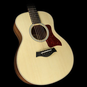 Taylor GS Mini-e Walnut Acoustic/Electric Guitar Natural