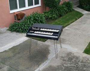 SUPER FAMOUS Keyboard Products Hammond M3 From Legendary B3 Modder Bill Beer