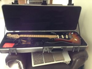 fender stratocaster  2008, original contour body