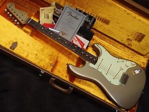 Fender 1960 Stratocaster Relic Shoreline Gold /MH 2011 Electric Free Shipping