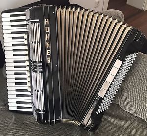 !!! Hohner MORINO V N  5N Cassotto Akordeon 120Bass Inkl. Koffer !!!