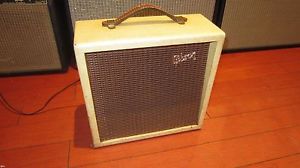 Vintage Circa 1960 Gibson GA-5 Electric Guitar Small Amplifier White Tolex Clean