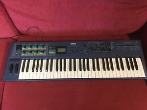 Yamaha AN1x Virtual analogue synth control synthesiser AN analog physical modeli