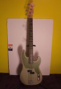 Fender Telecaster Precision Bass