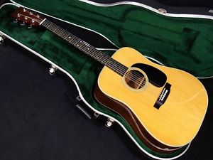 Martin D-28 Natural w/hard case Free shipping Guiter Bass From JAPAN #X1336