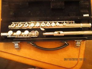YAMAHA 381 OPEN-HOLE SILVER HEAD FLUTE ~ BEAUTIFUL CONDITION! LOOK!